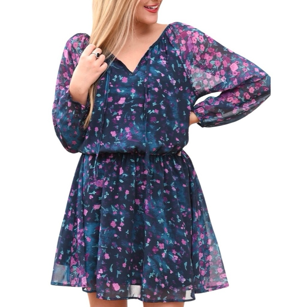 Mary & Mabel Rise and Slay Floral Chiffon Dress Women’s Size Small New with Tags